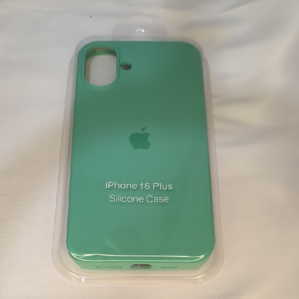 Apple iPhone 16 Plus Case - Mint Green